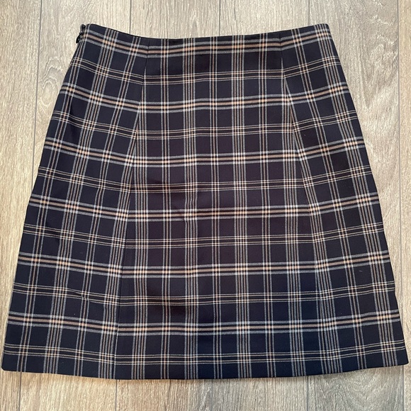 Babaton Mini skirt - Picture 1 of 2